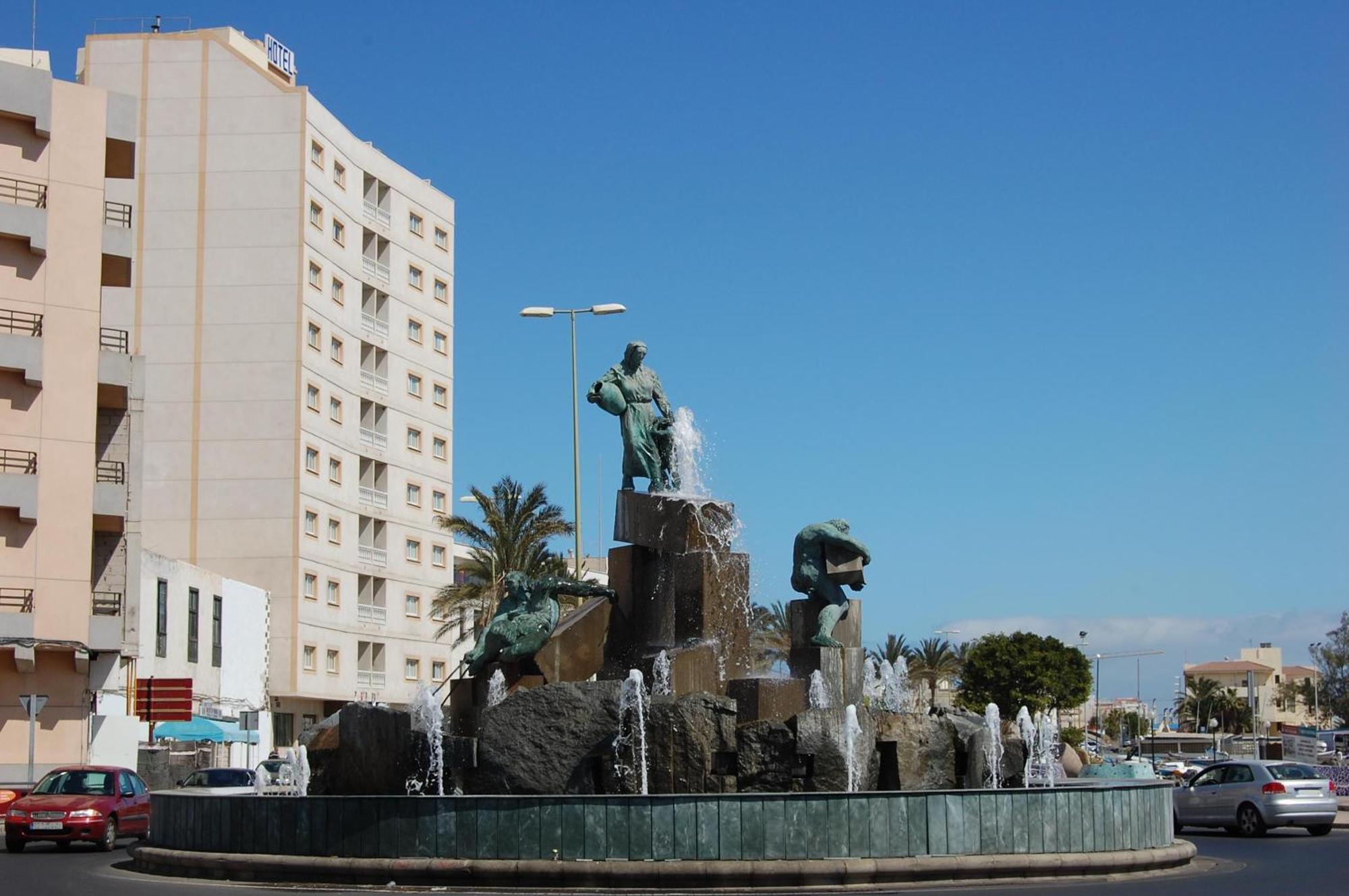 ホテル Jm Puerto Rosario プエルト・デル・ロサリオ エクステリア 写真